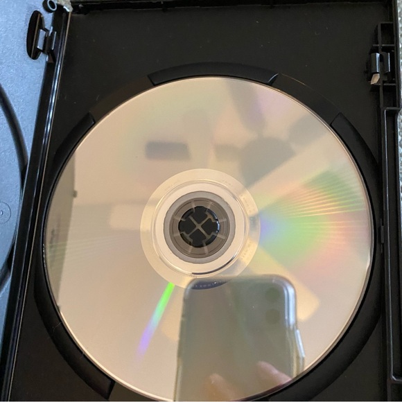 Used 2 dvd set Northern Exposure complete first season plus extras - Picture 7 of 13